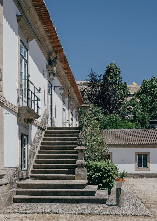Bed and Breakfast Casa Dos Pombais Гимарайнш Экстерьер фото