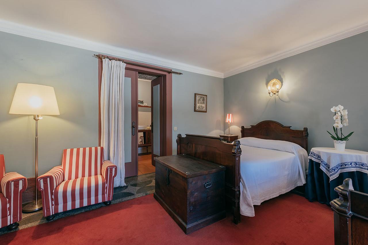 Bed and Breakfast Casa Dos Pombais Гимарайнш Экстерьер фото