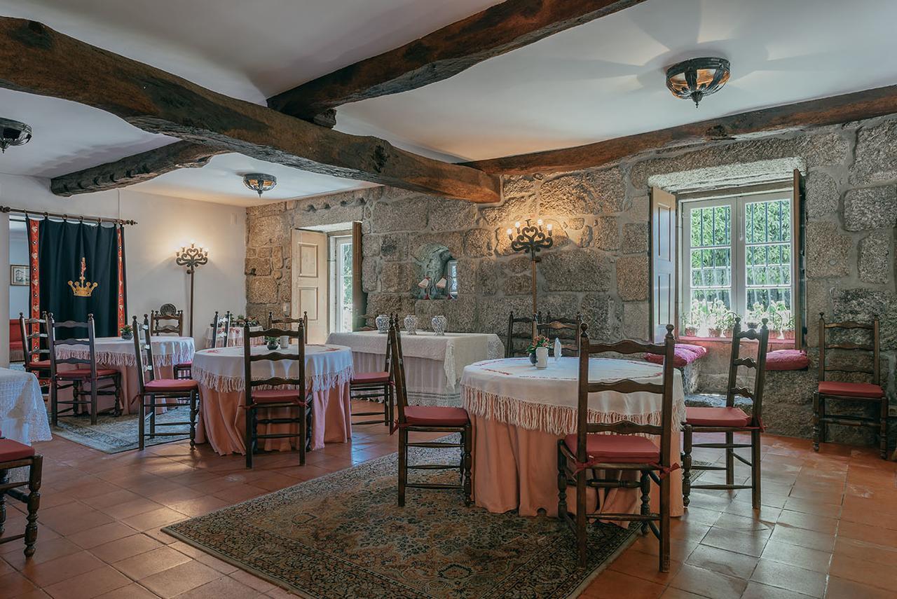Bed and Breakfast Casa Dos Pombais Гимарайнш Экстерьер фото