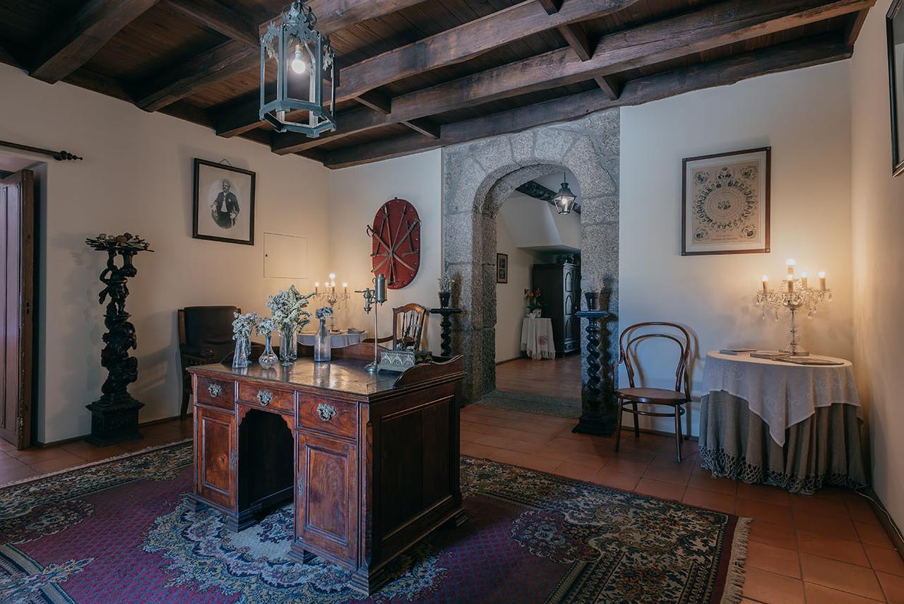 Bed and Breakfast Casa Dos Pombais Гимарайнш Экстерьер фото